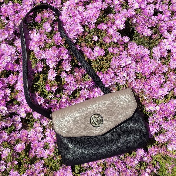 Anne Klein Crossbody - Picture 1 of 3